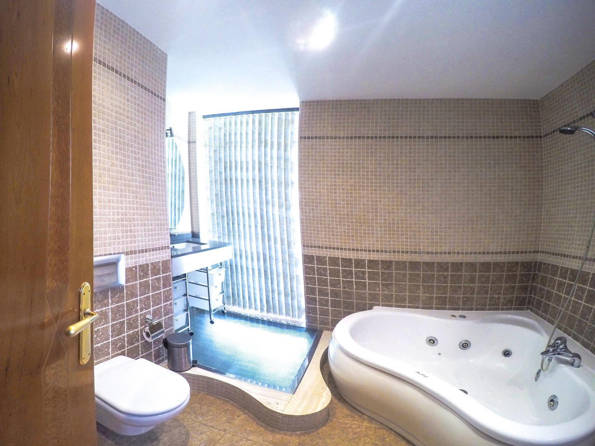 Alojamiento Villa Moles Salou Exterior photo